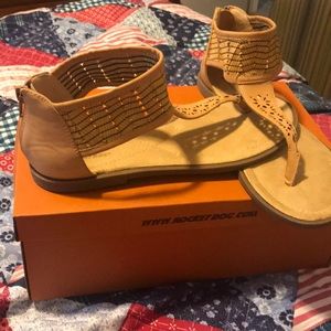 Ladies size 8 sandals